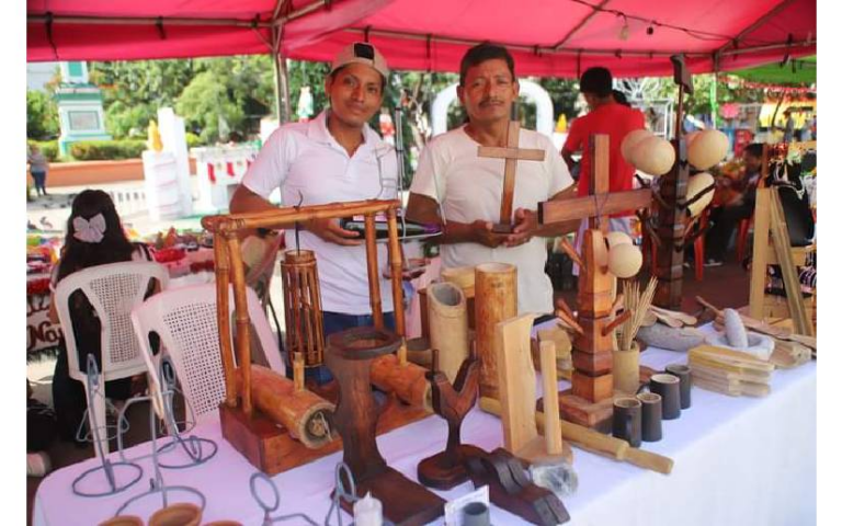 Pequeños negocios impulsan el desarrollo económico en Nicaragua a través de ferias solidarias