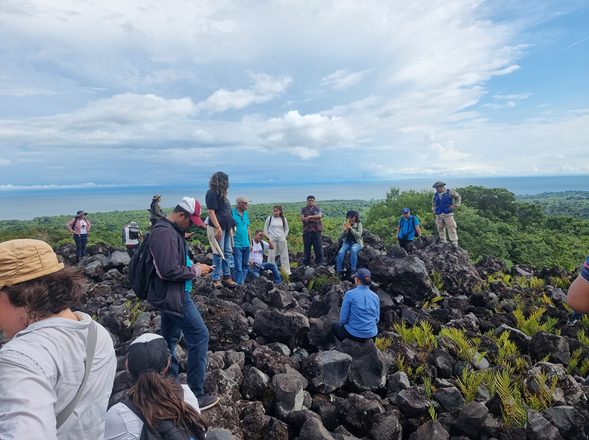 Visita al Geositio Lava de Pull