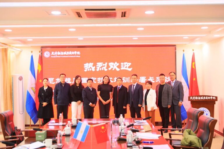 Delegación de Nicaragua participa en Conferencia Mundial de Educación Técnica/ Profesional en China