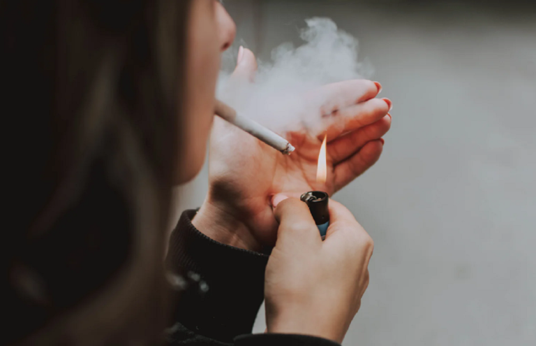 Un cigarrillo te reduce 20 minutos de vida