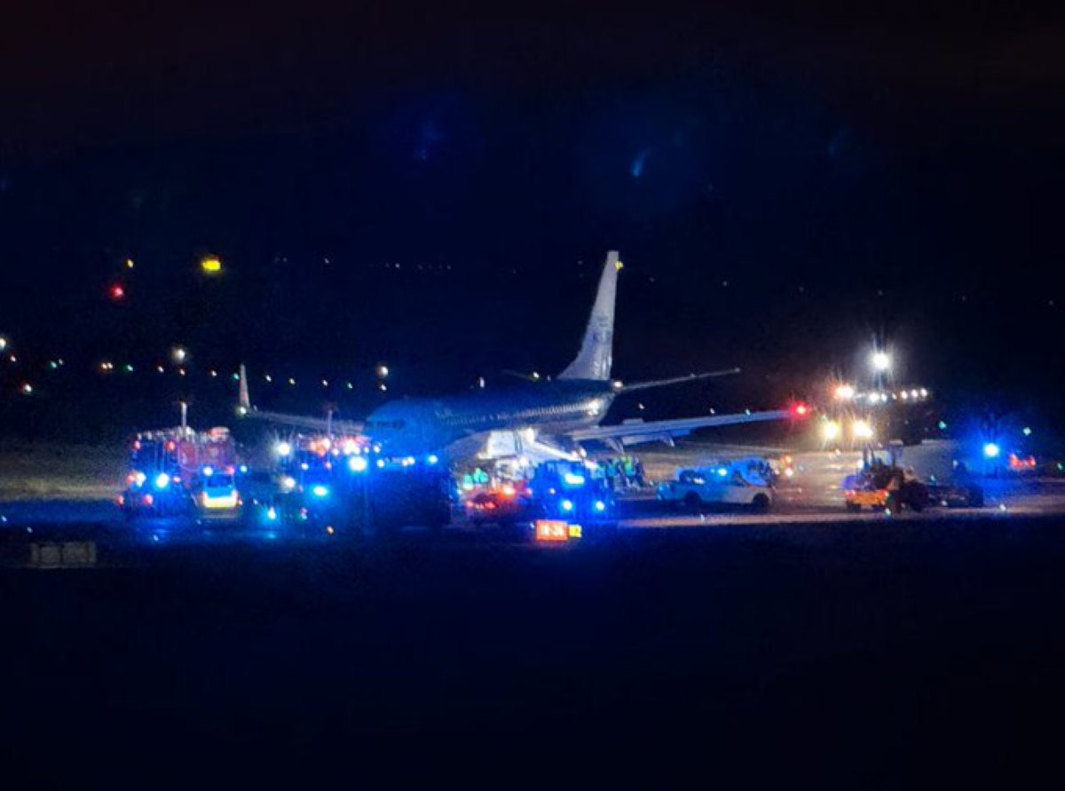 Vuelo de KLM se sale de la pista tras aterrizaje de emergencia en Oslo, Noruega