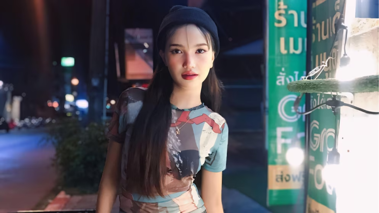 Muere cantante tailandesa a causa de un masaje