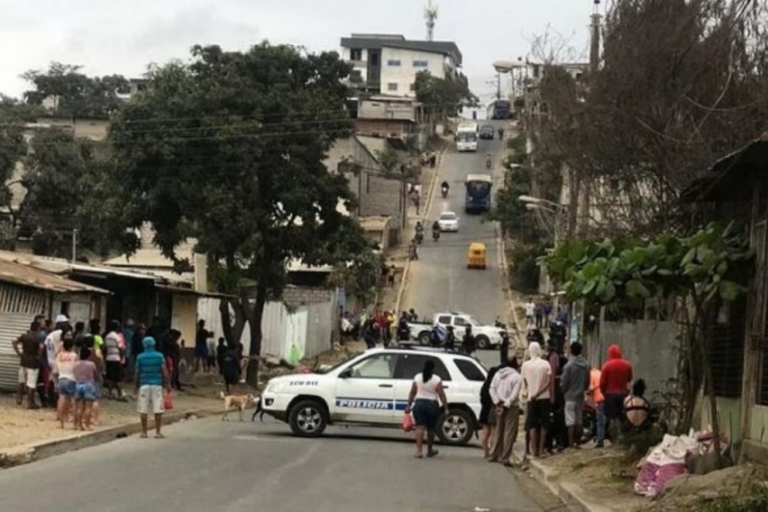 Violenta masacre en Guayaquil deja siete muertos y dos menores heridos