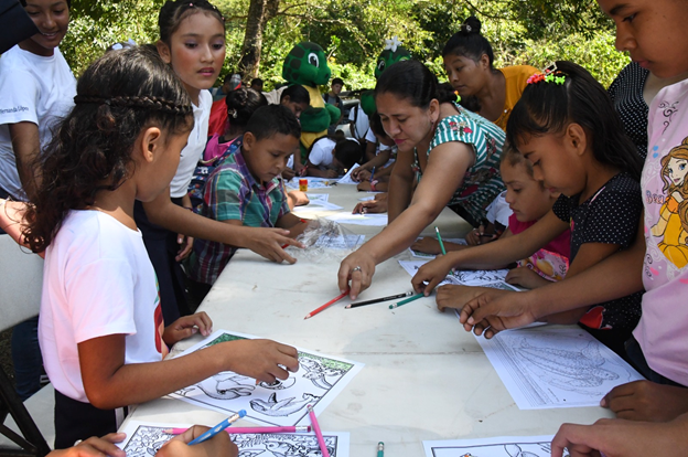 Concursos y dinámicas con los niños y niñas