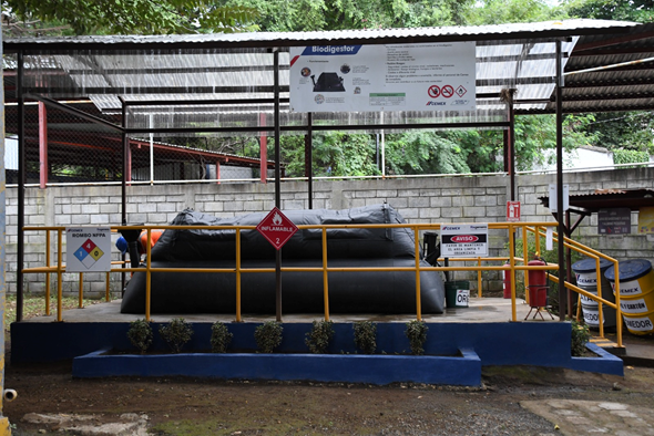 Biodigestor para la producción de gas y biofertilizante en CEMEX