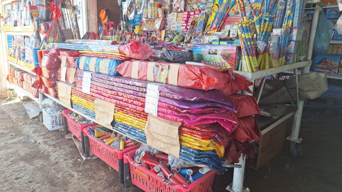 Cargas cerradas y pólvora en el Tramo 14 cerca del MITRAB, en Managua