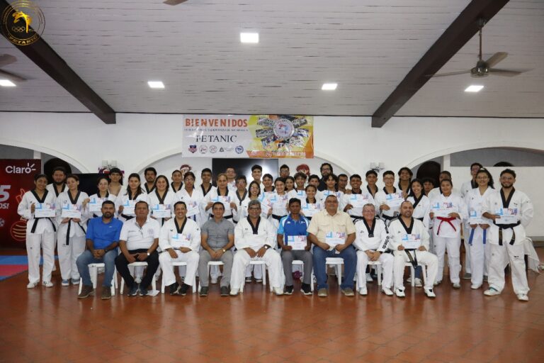 Federación de Taekwondo de Nicaragua realiza seminarios para maestros de Poomsae y combate