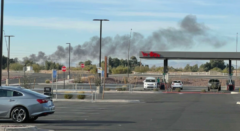 Choque de aviones deja dos personas muertas en Arizona