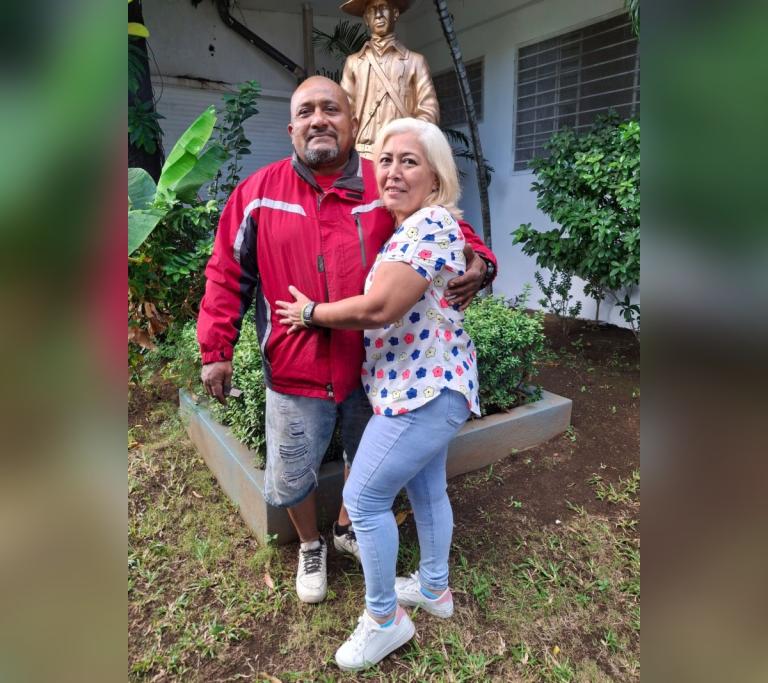 Al mejor estilo de la historia del taxi pasajera y conductor sellarán su amor en Ya Tu Boda