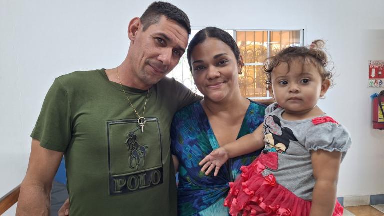 Cubano encuentra el amor en una nicaragüense y se casará en Ya Tu Boda 2025