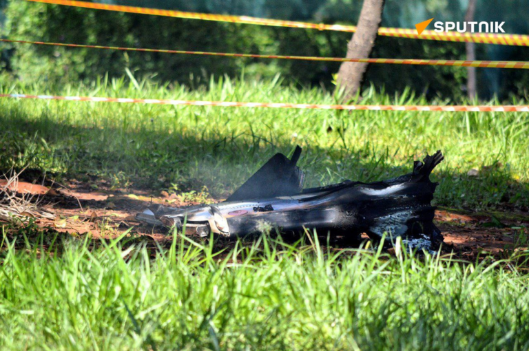 Tragedia en Brasil: Avioneta se estrella contra autobús causando dos muertos