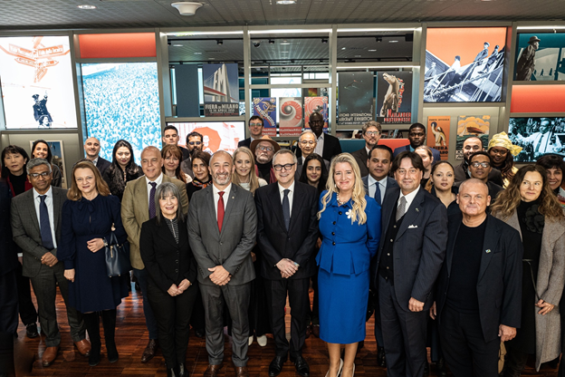 Delegación Consular en Italia y Presidente de la Feria de Milán, Dr. Carlo Bonomi