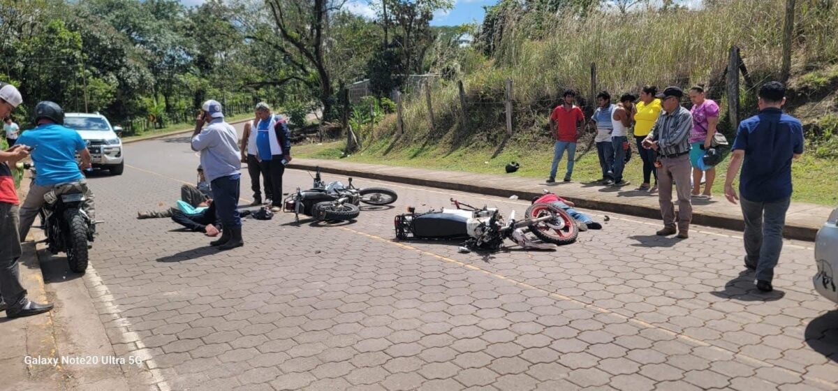 Muerte inmediata en choque de motos en Río Blanco, Matagalpa