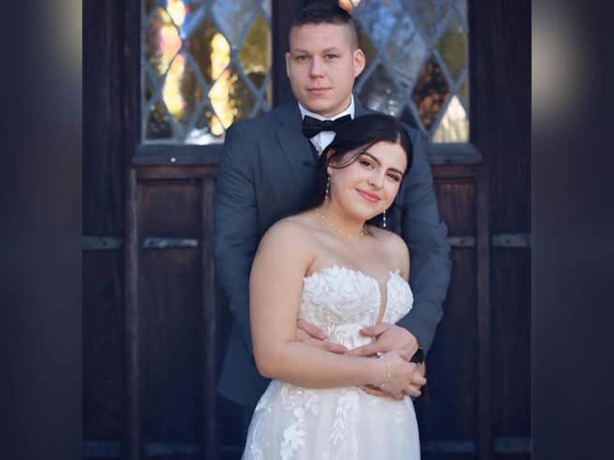 Yurany Isabella Motta Rodríguez y su esposo James Bellar