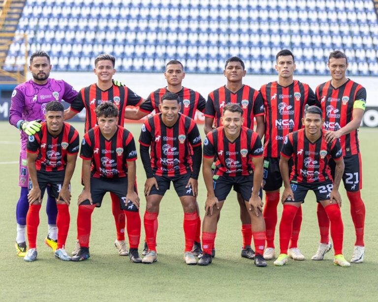 Walter Ferreti doblegó sin complicaciones al Ocotal en el fútbol nacional