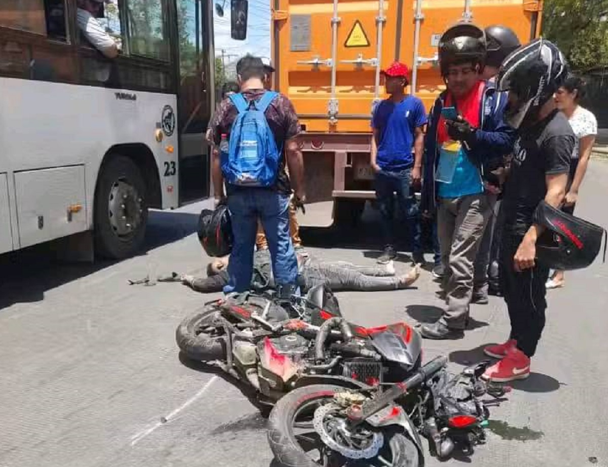 Motociclista fallecido en Villa Dignidad