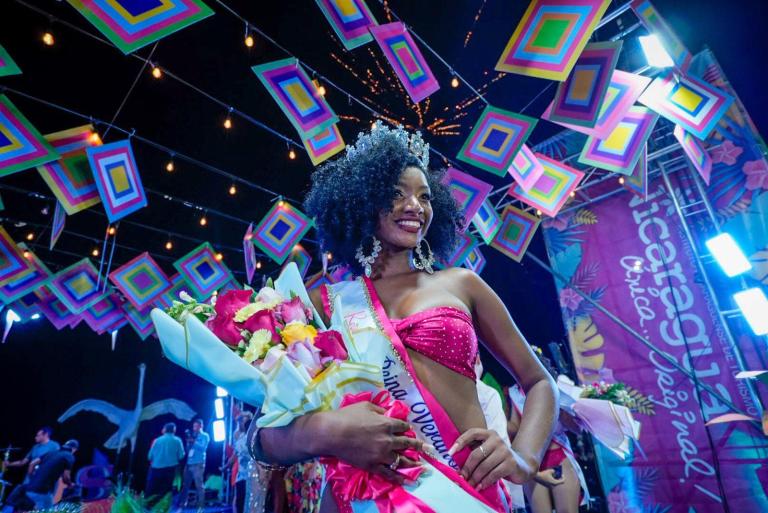 Muchacha del Caribe Sur es electa Reina de Verano 2025