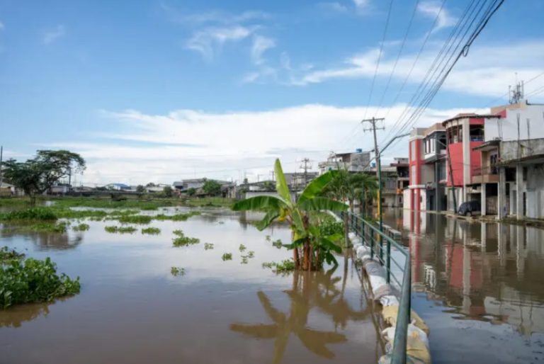 Lluvias en Ecuador dejan 123.000 afectados y 22 muertos