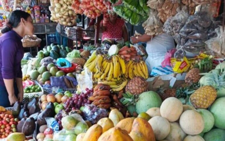 Mercados de Nicaragua están abastecidos de los principales productos alimenticios
