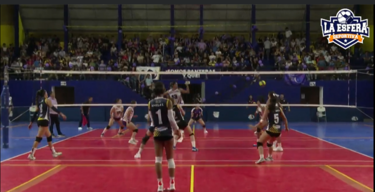 Las Panteras de Managua brillan en la final de voley