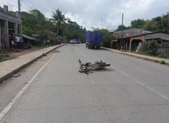 Tragedia en Mulukukú: joven muere en choque de motos