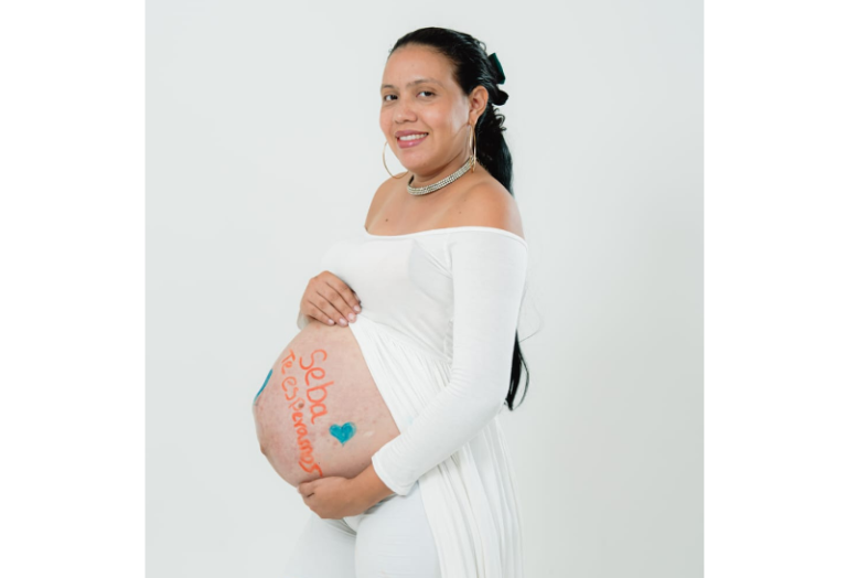 Madre de Acahualinca, embarazada de su segundo bebé, competirá en “La Madre Panza”