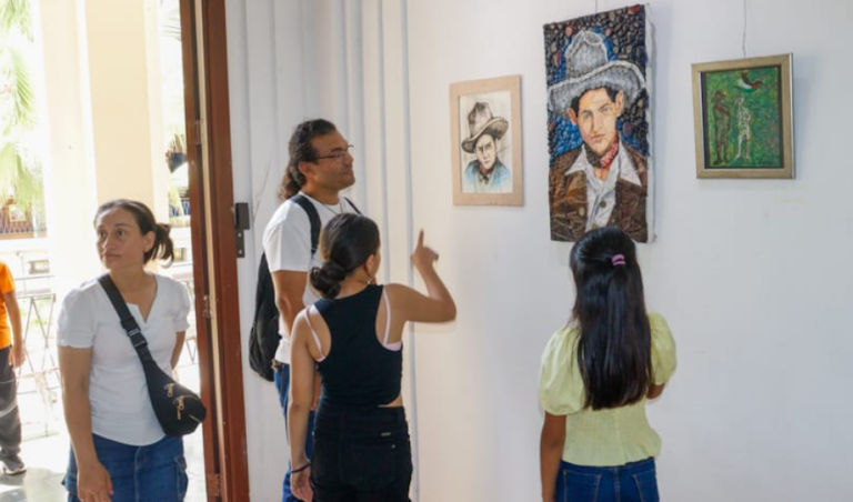 Escuelas de Artes y Biblioteca Nacional realizan exposición sobre Sandino