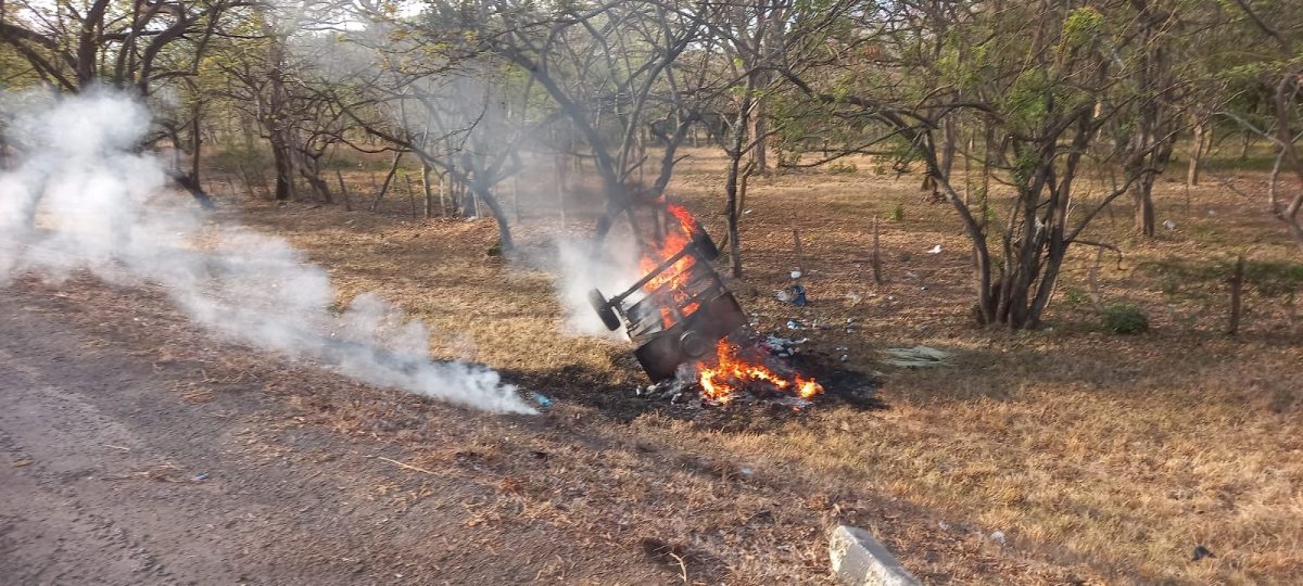 Incendio de remolque artesanal en Chontales: sin heridos