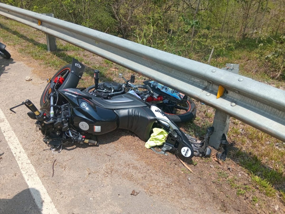 Trágico accidente de moto: joven de 22 años fallece