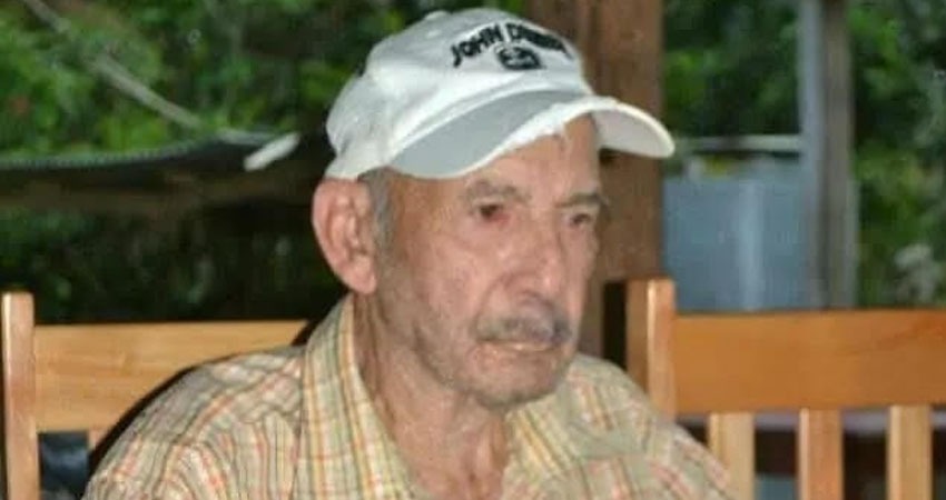 Andrés Sandres Reyes