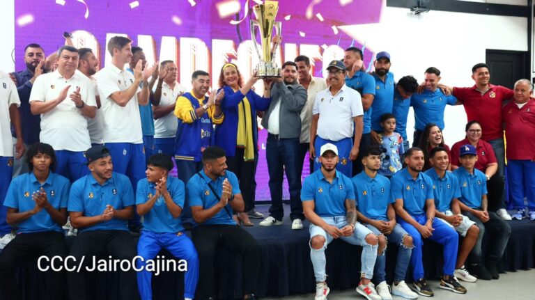 Leones Azules campeones: gran entrega en Managua