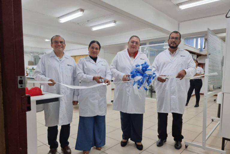Inauguran Laboratorio de Fisioquímica de Aguas Naturales en la UNI