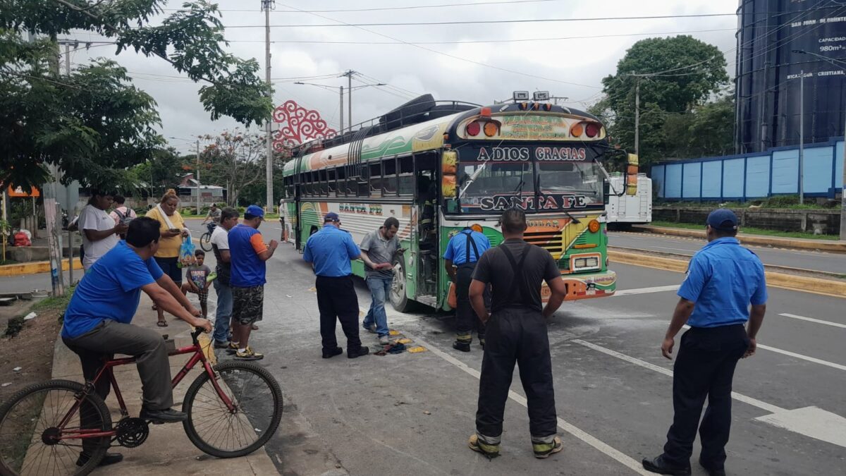 Pánico en bus Managua-Peñas Blancas por incendio controlado
