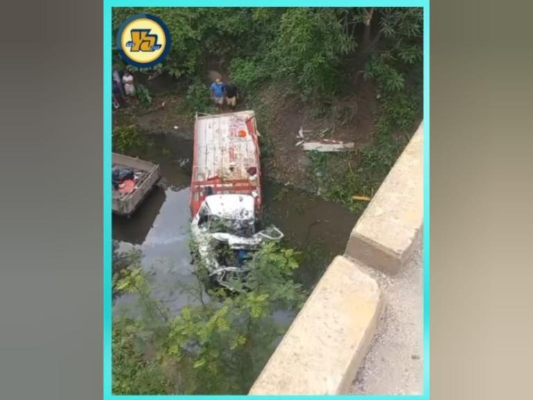 Camionero pierde la vida al caer a río después de ser impactado por un bus, en San Rafael del Sur