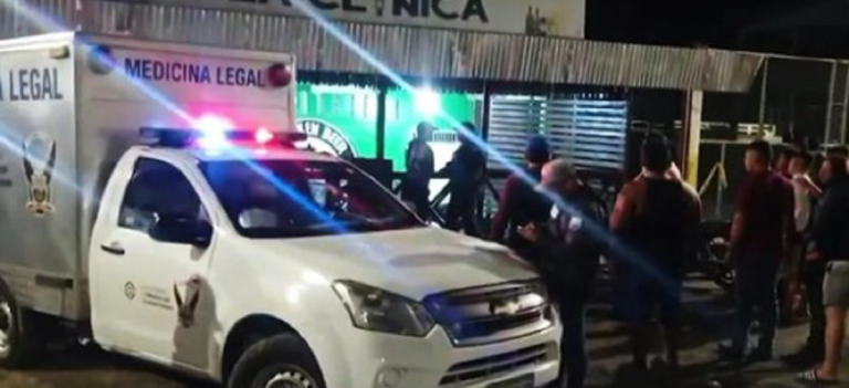Se eleva a 19 cifra de muertos por ataque armado en bar de Ecuador