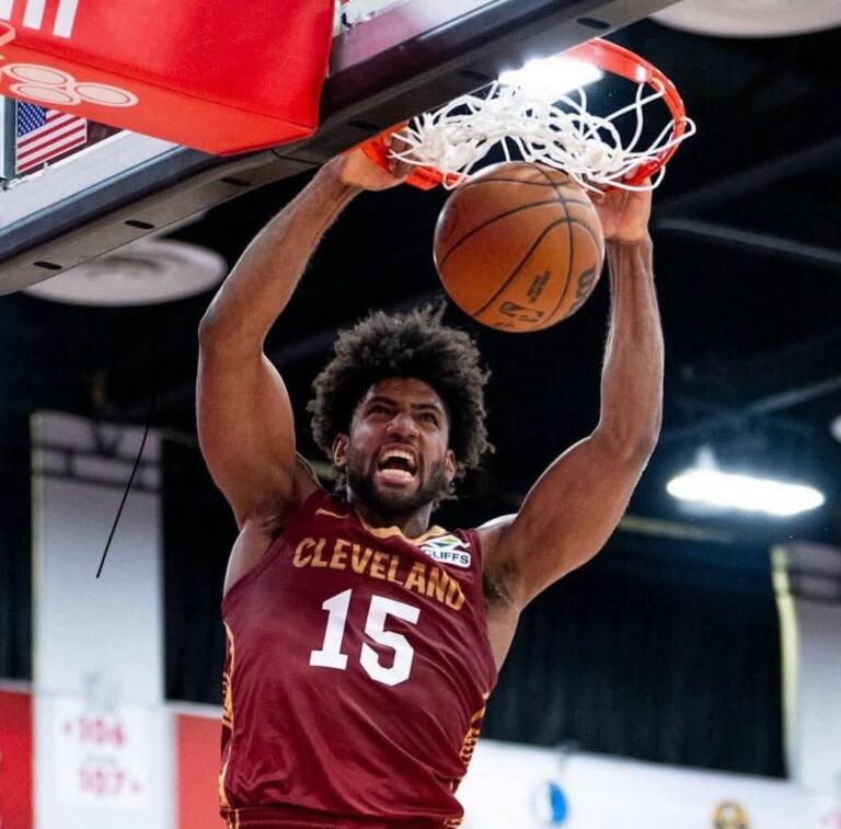 Norchad Omier debuta con Cleveland en la Summer League 2025
