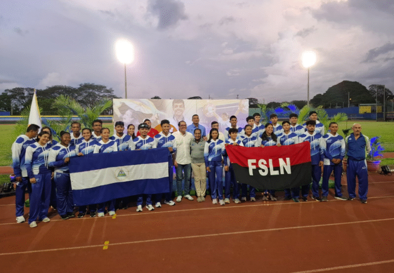 Selección de Atletismo es abanderada para el Centroamericano en Nicaragua