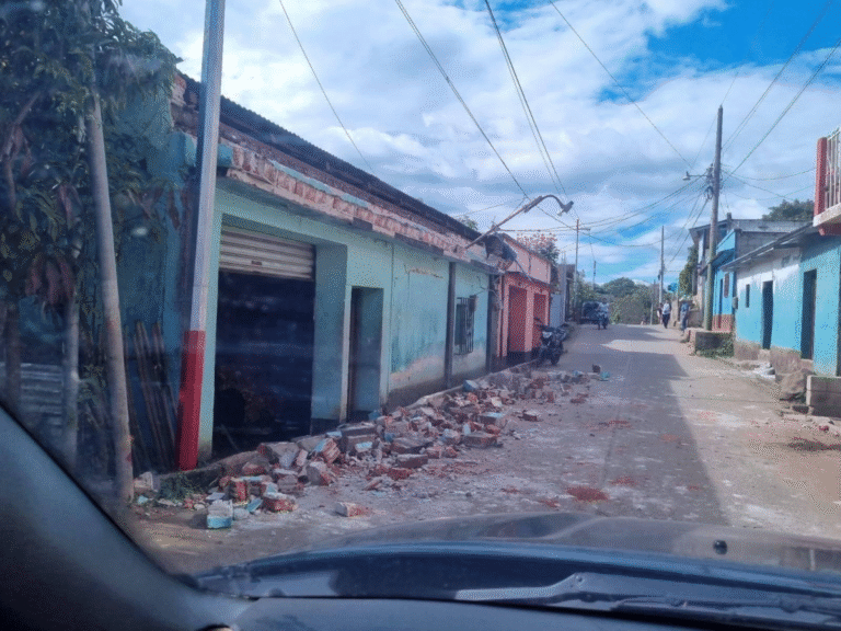 Sismo de 5.6 grados en Guatemala deja cuatro muertos y 425 réplicas