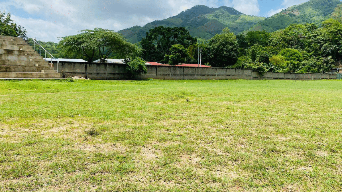 Estadio de fútbol en Quilalí