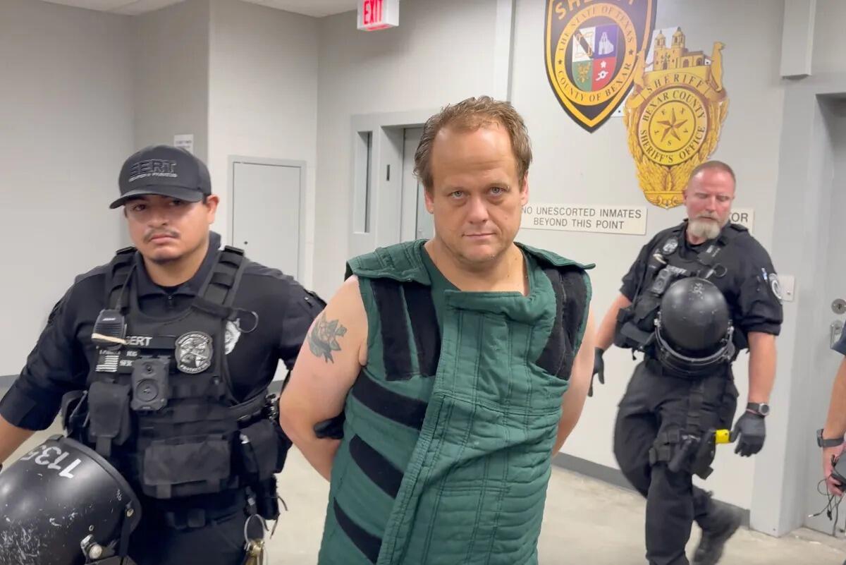 Arrestado por asesinato: el caso de Charles V. Byrd