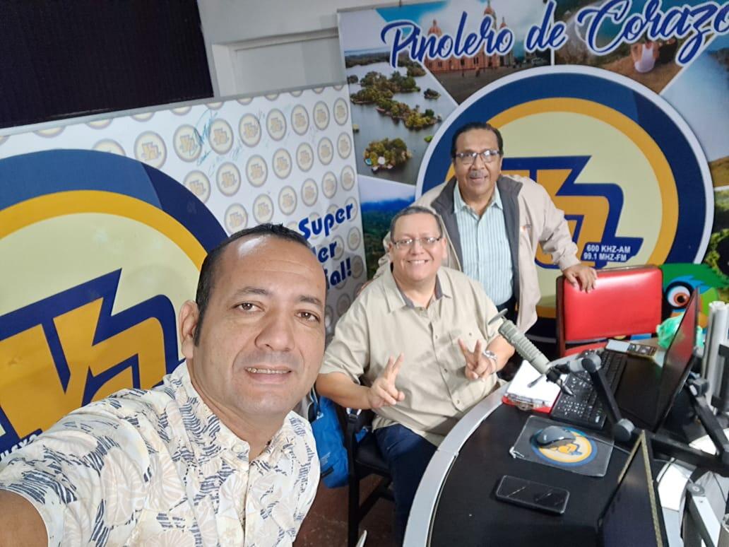 Don Alonso Luna nos visitó en La Nueva Radio YA