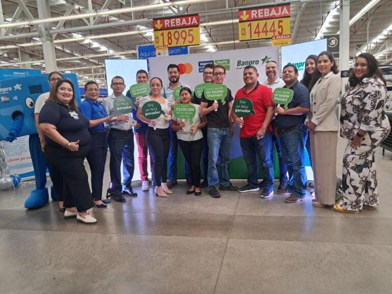 Walmart, Banpro y Mastercard premian la fidelidad con tarjetas de regalo de 100,000