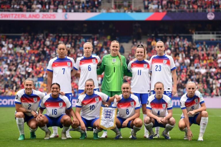 Inglaterra se quedó con la Eurocopa Femenina tras vencer en tanda de penales 3 - 1 a España