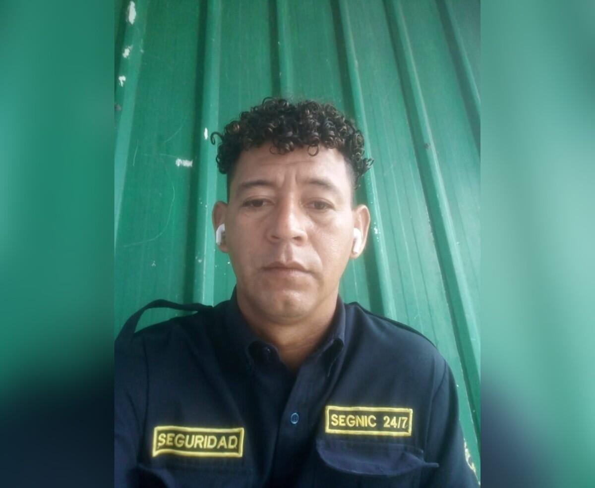 Louwtin Moses López Casis, de 35 años