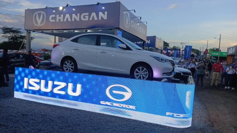 “Llegas por uno y salís con 2” la promoción más grande del año del Grupo Chele, presente en Feria Ganadera 2025