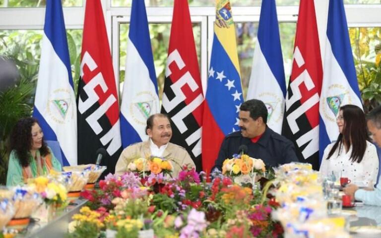 Copresidentes y Presidente Nicolás Maduro