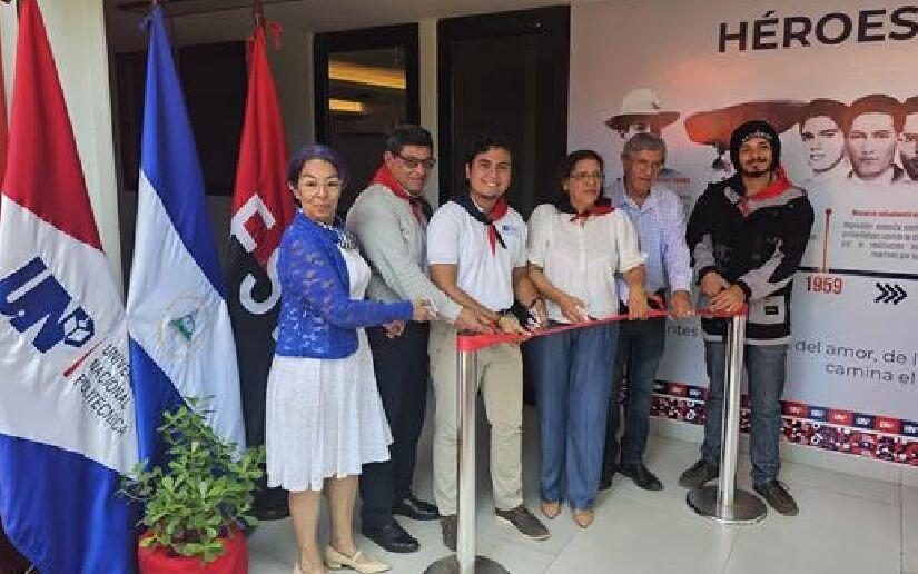 Inauguración de aulas tecnológicas para 3 mil jóvenes