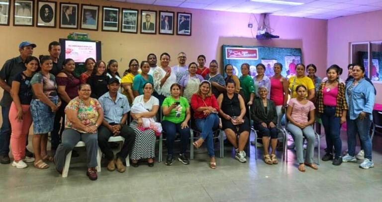 Taller de Candelas: Emprende con Creatividad y Éxito