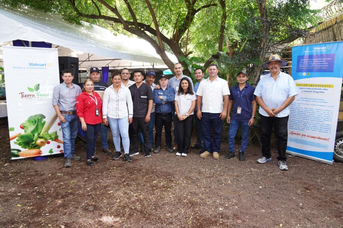 Walmart Nicaragua capacita a 25 productores locales en uso de bioinsumos para cultivos sostenibles