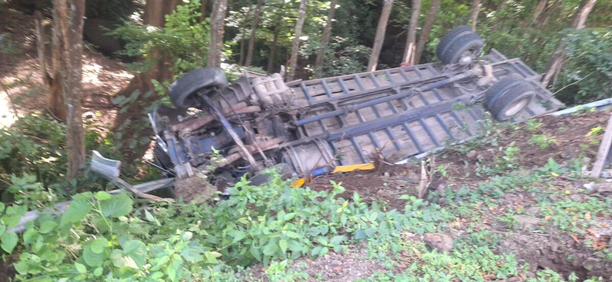 Trágico accidente: muere César Pichardo al volcar camión